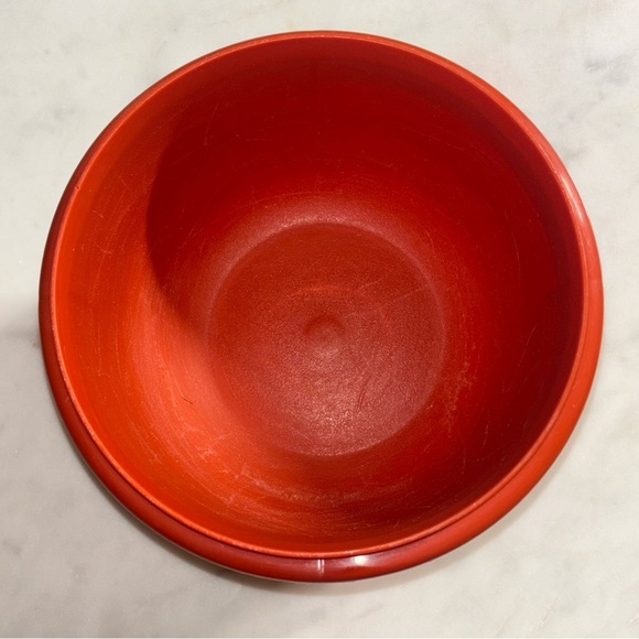 Vintage Tupperware 271-9 burnt orange mixing bowl with lid - Picture 6 of 8